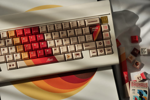 [In Stock] Vintage 1970 PBT Keycap Set