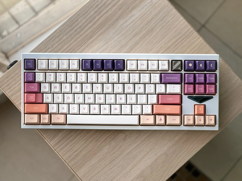 [In Stock] Carmine Cloud PBT Keycap Set