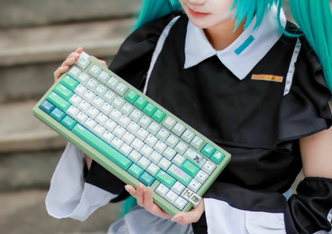 Cute Hatsune Miku Japanese Anime Style Keycap Set