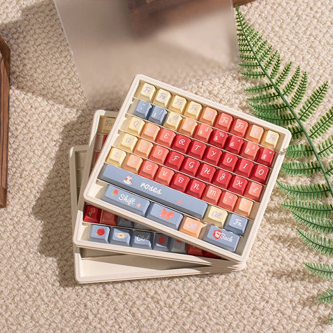 Three Layer Keycap Storage With Frosted Lid
