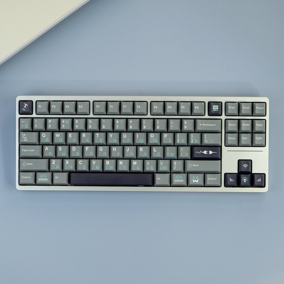 Cool Gray Binary Mist Theme Russian Keycap Set - KeyArtisan