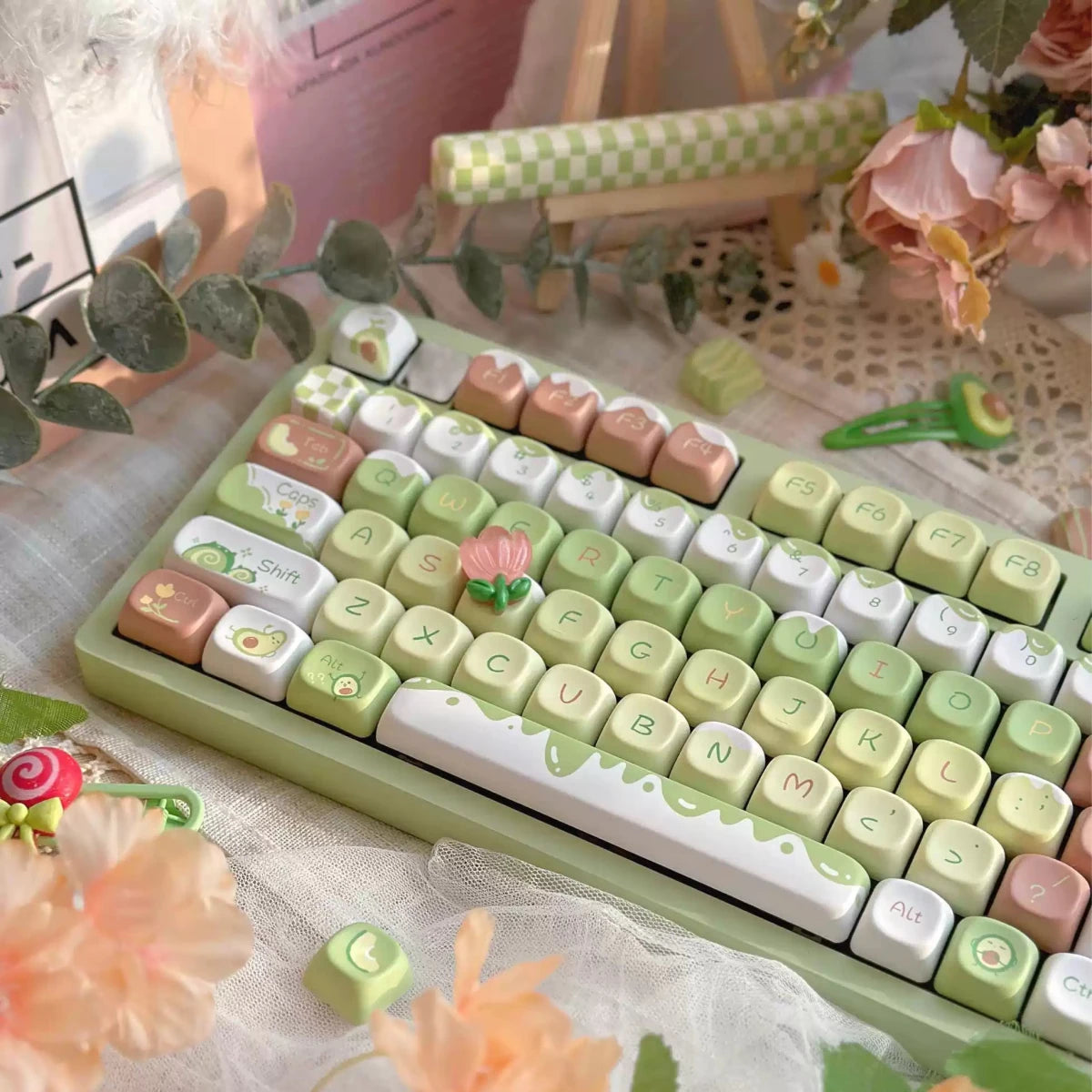 Cute Avocado Garden Themed Keycap Set - KeyArtisan