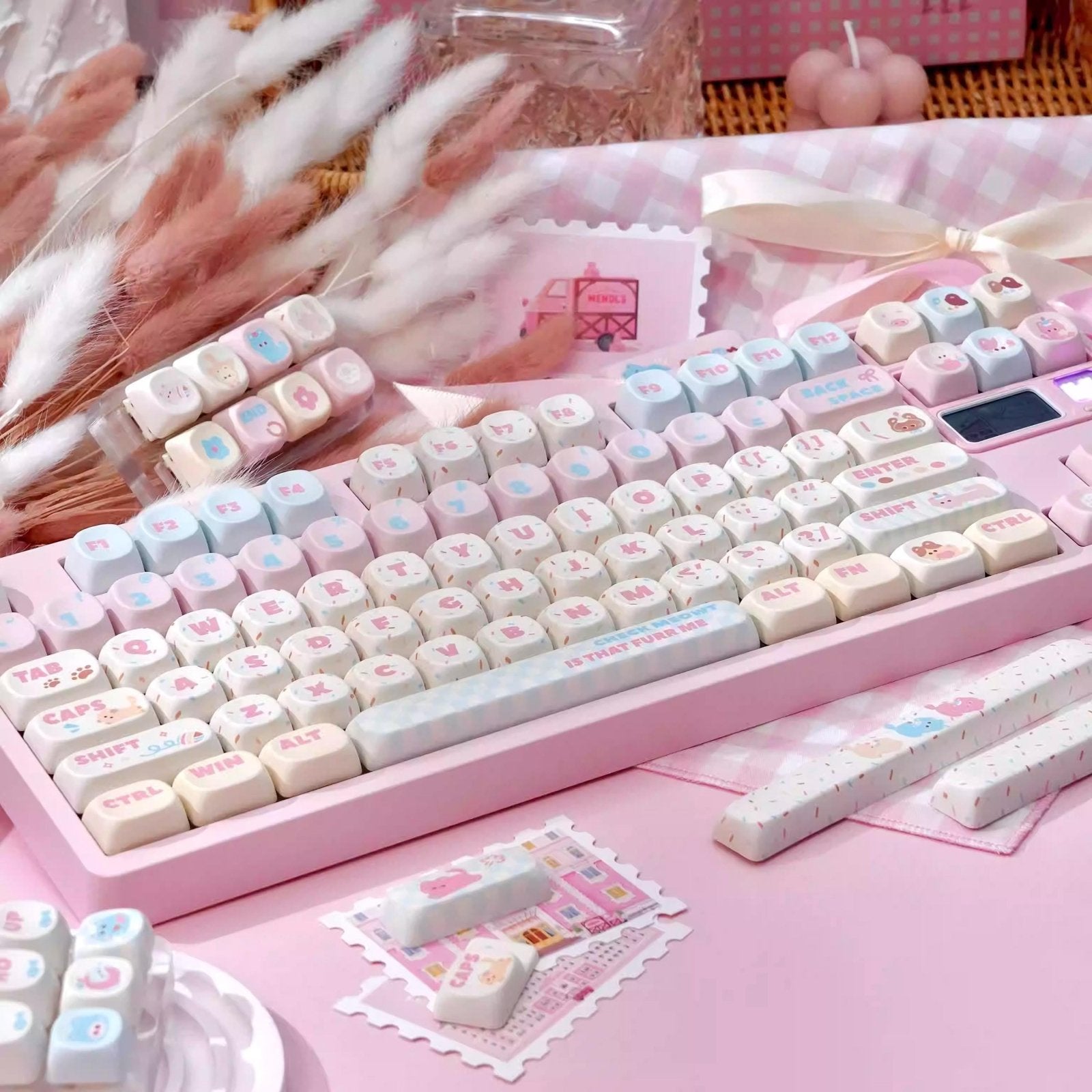 Cute Birthday Cat Theme Pink Keycap Set - KeyArtisan