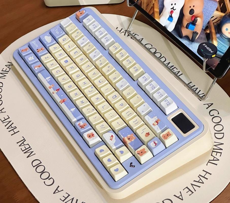 Cute Brown Bear Theme Artisan Keycap Set - KeyArtisan