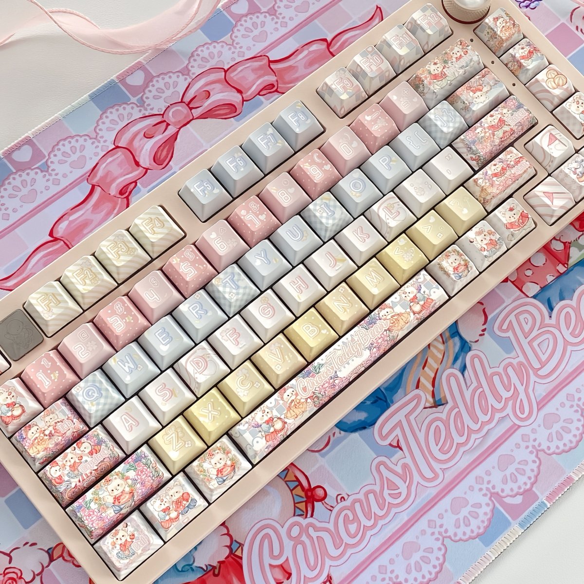 Cute Circus Teddy Bear Theme Artisan Keycap Set - KeyArtisan