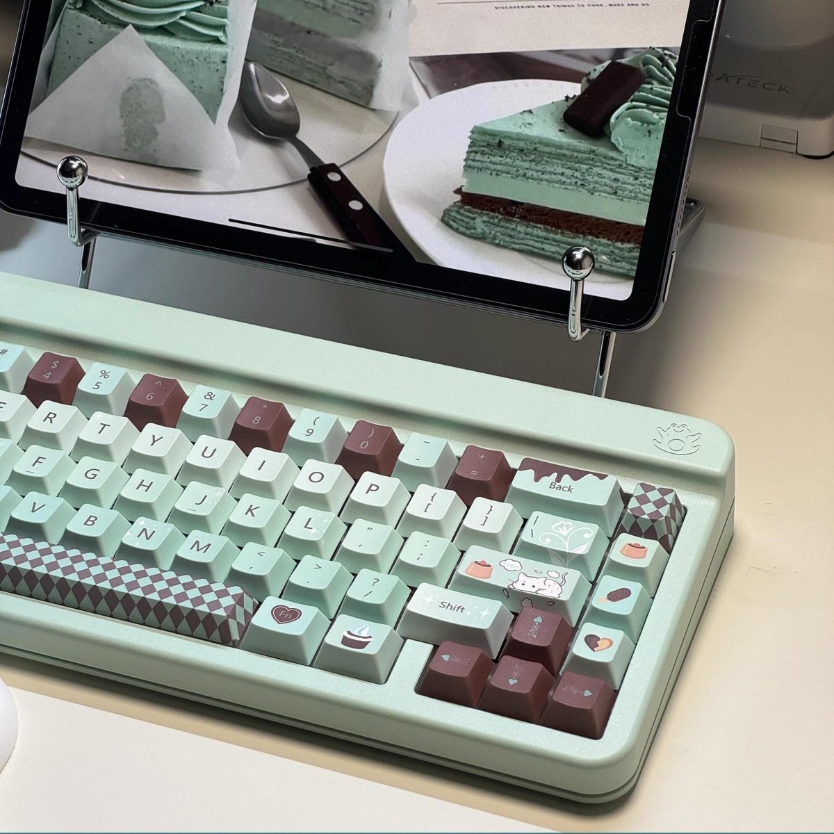 Cute Green Mint Black Chocolate Theme Keycap Set - KeyArtisan
