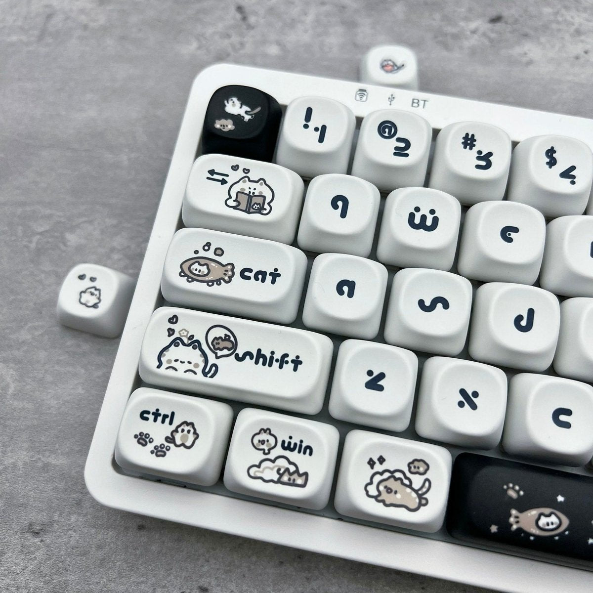 Cute Happy Kitten PBT MOA Keycap Set - KeyArtisan