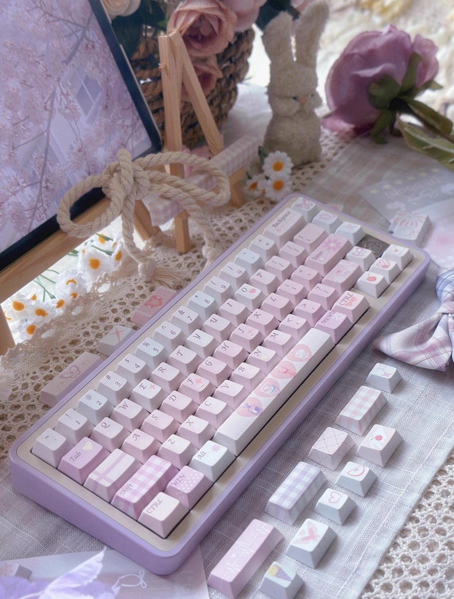 Cute Pink Valentines Day Theme PBT ISO Keycap Set - KeyArtisan