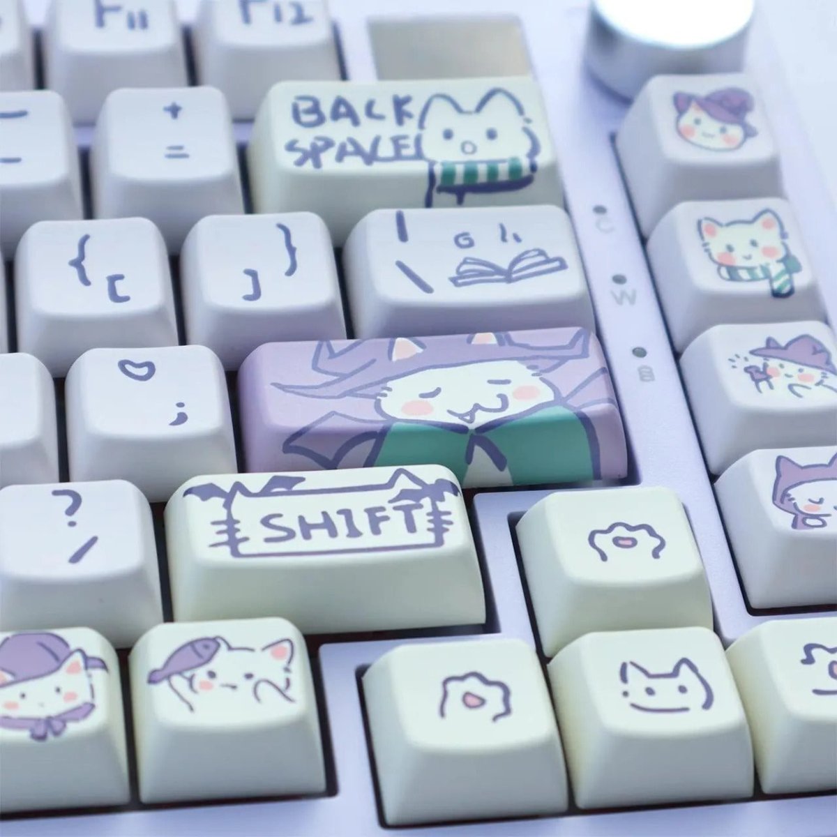 Cute Purple Wizard Magic Cat Theme Keycap Set - KeyArtisan