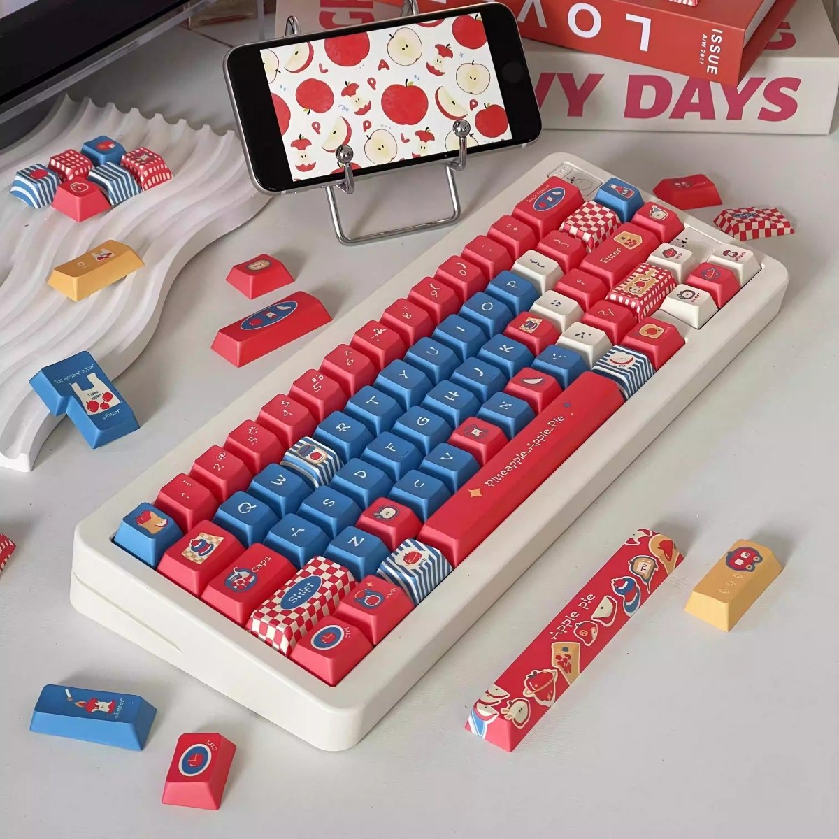 Cute Red Apple Pie Theme Keycap Set - KeyArtisan