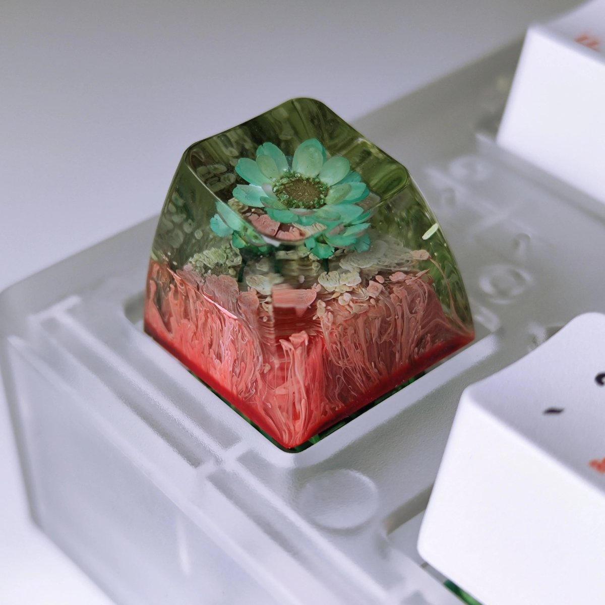 Eternal Flower Theme Artisan Resin Keycap - KeyArtisan