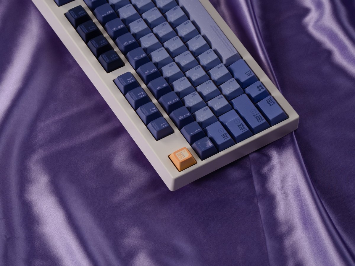 Flamboyant Bleu [Jacaranda] - Themed Keycap Set - KeyArtisan