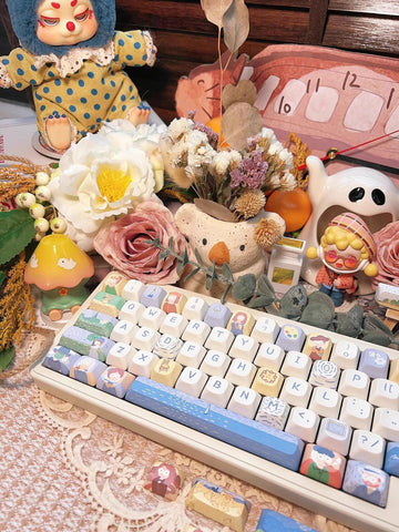 Cute Art Parody Theme PBT ISO Keycap Set for Mechanical Keyboard, DMA & Cherry Profile, Inspired by Iconic Paintings, DyeSub Process, 150pcs
