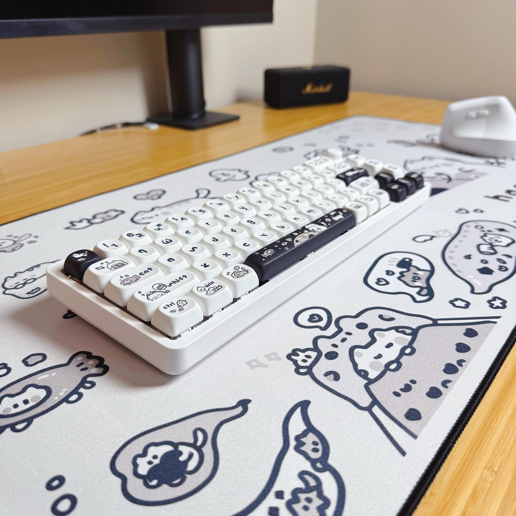 Happy Kitten Keycap Set, MOA Profile, Cute Art, PBT, Cherry MX Stem, Dye-Sub Legends
