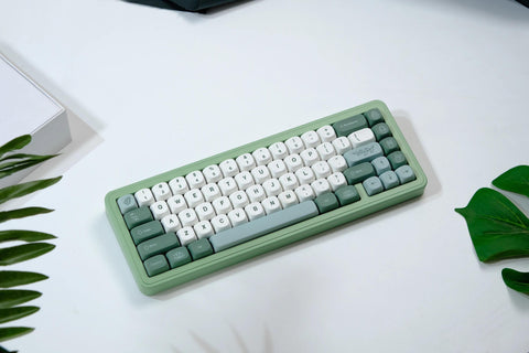 Cute Green Matcha PBT MOA ISO Keycap Set for Mechanical Keyboard, Kawaii Keycap Set, Moa Profile, Dye-Sub Process, Mx(+)Switches, 127/144pcs