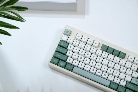 Cute Green Matcha PBT MOA ISO Keycap Set for Mechanical Keyboard, Kawaii Keycap Set, Moa Profile, Dye-Sub Process, Mx(+)Switches, 127/144pcs