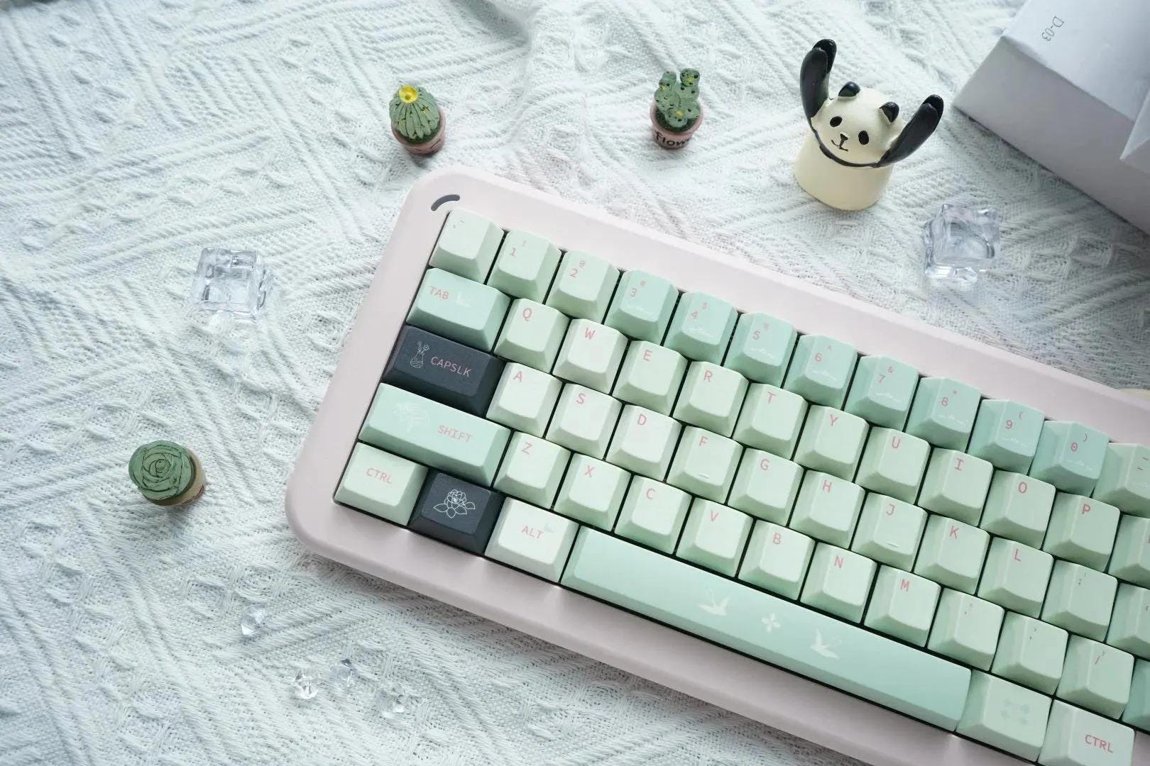 Cute Green Floral Matcha PBT Keycaps Set for Mechanical Keyboard, Artisan Keycaps, Cherry Profile, PBT Dye-Sub, Mx(+)Switches, 133pcs