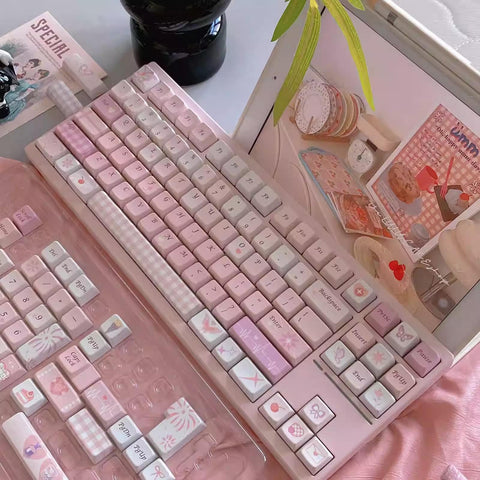 Cute Pink Valentine Day Theme Keycap Set for Mechanical Keyboard, Kawaii Keycaps, Artisan Keycaps, Cherry & MDA Profile, 150pcs