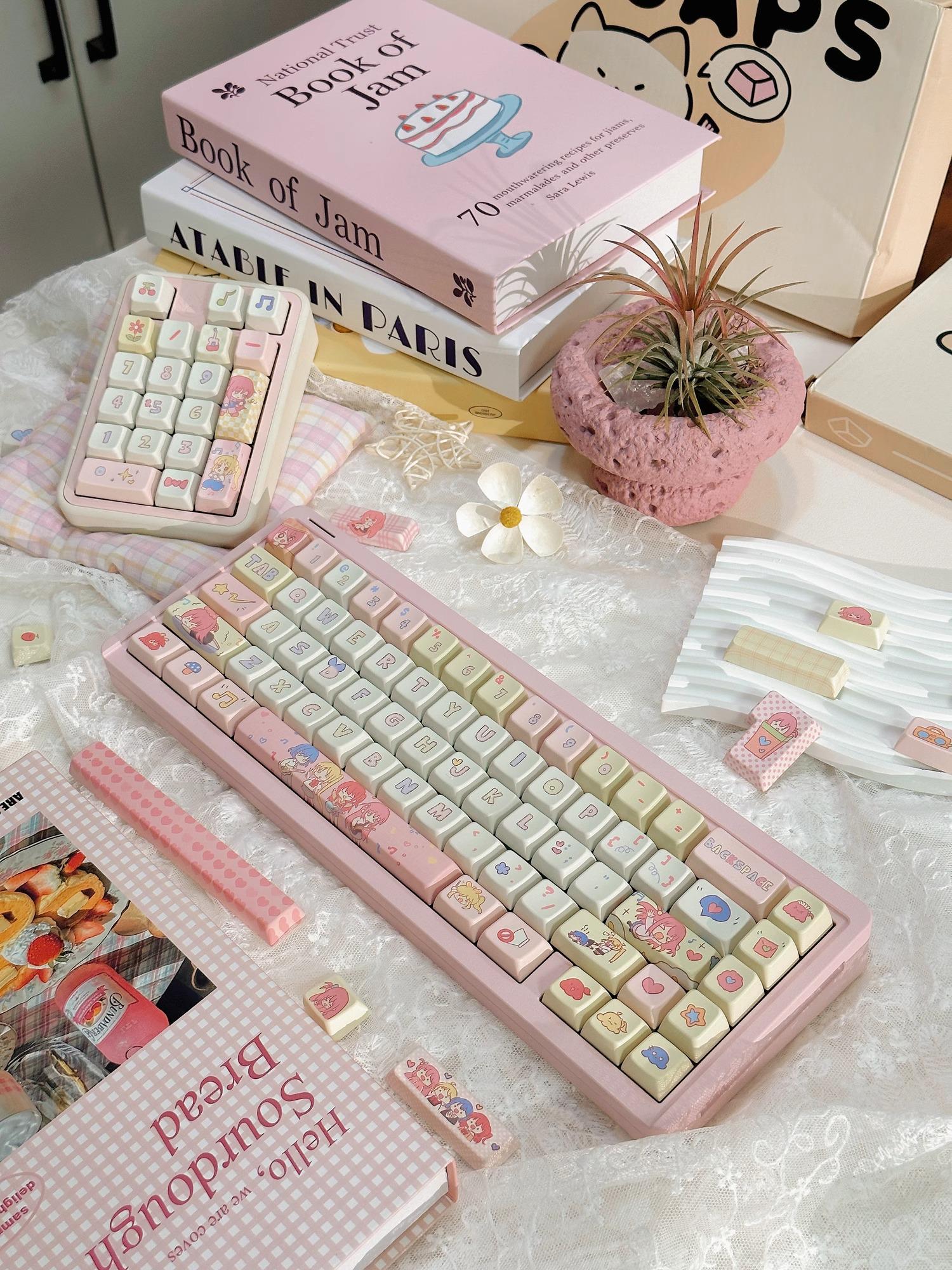 Cute Bocchi the Rock Theme Keycap Set for Mechanical Keyboard, Kawaii Keycaps, Anime Keycap Set, Cherry & MDA Profile, PBT Dye-Sub, 149pcs