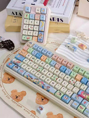 Cute Crayon Shin-chan Theme Keycap Set for Mechanical Keyboard, Kawaii Keycaps, Anime Keycap Set, PBT Dye-Sub, Mx(+)Switches, 149pcs