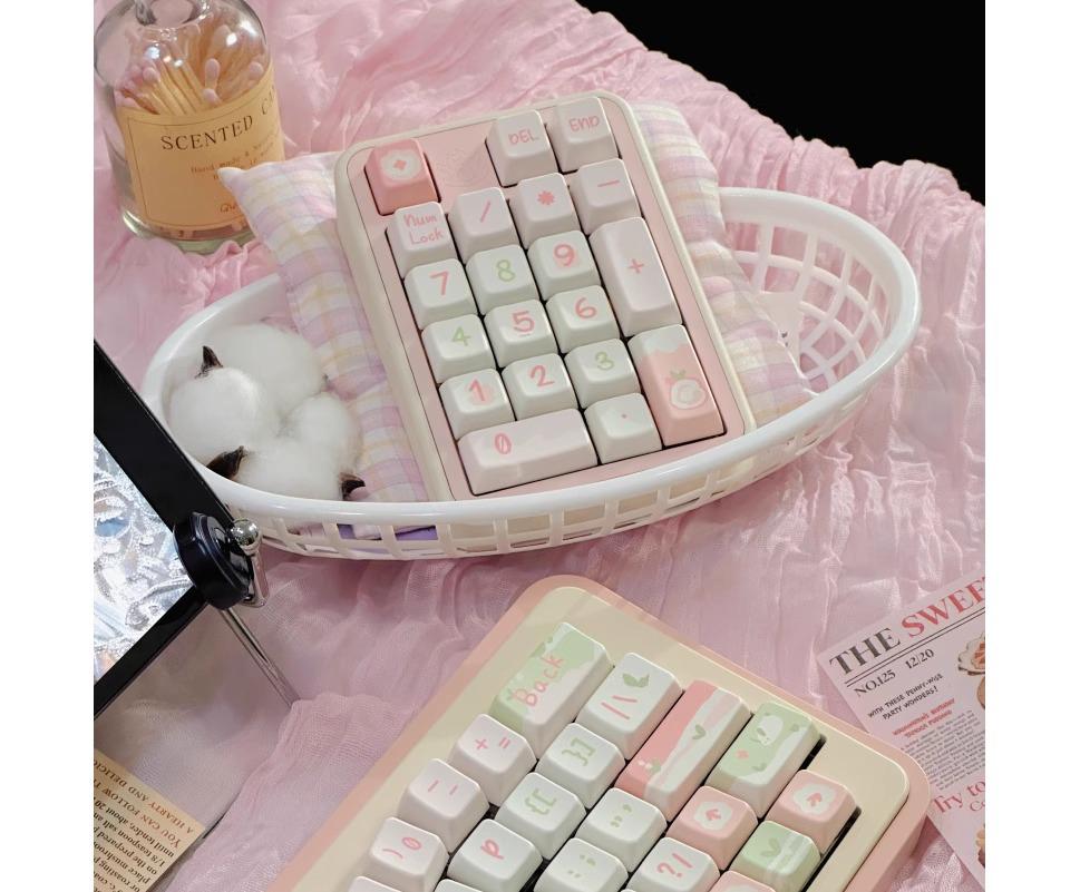 Cute Pink Strawberry Cake Theme Keycaps Set for Mechanical Keyboard, Kawaii Keycaps, Artisan Keycaps, MDA Profile, Mx(+)Switches, 149pcs