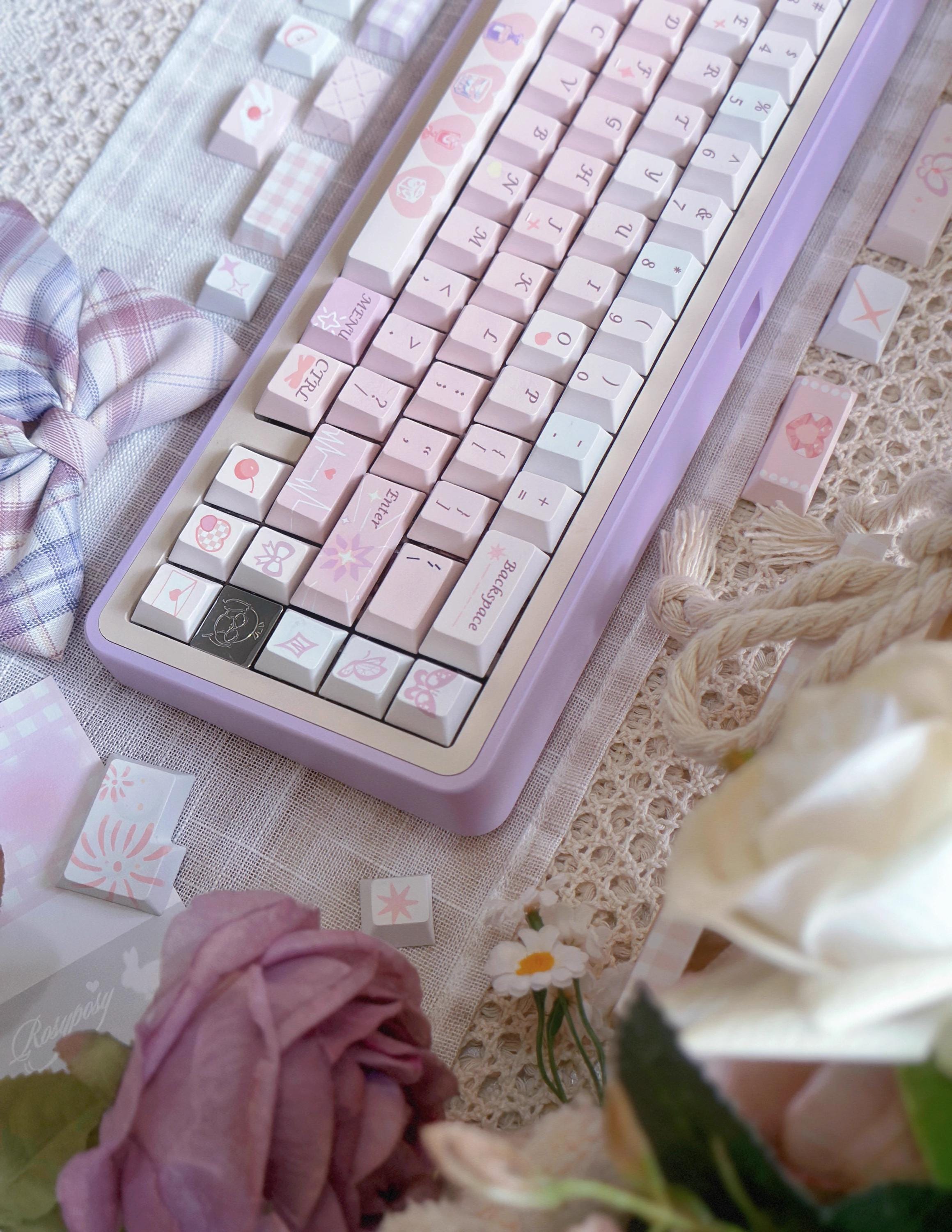 Cute Valentines Day Theme PBT ISO Keycap Set for Mechanical Keyboard, Kawaii Keycaps, Artisan Keycaps, Cherry & MDA Profile, 150pcs