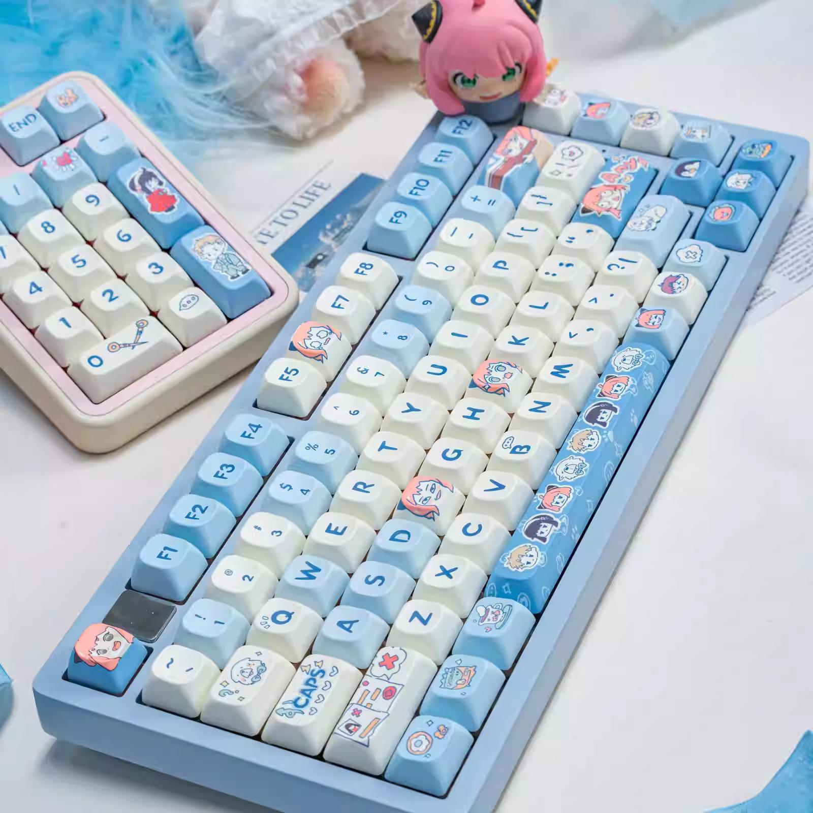Cute Blue Spy X Family Anime Keycaps Set for Mechanical Keyboard, Anya Keycaps, Kawaii Keycaps, Artisan Keycaps, MOA/DMA Profile, 132/151pcs