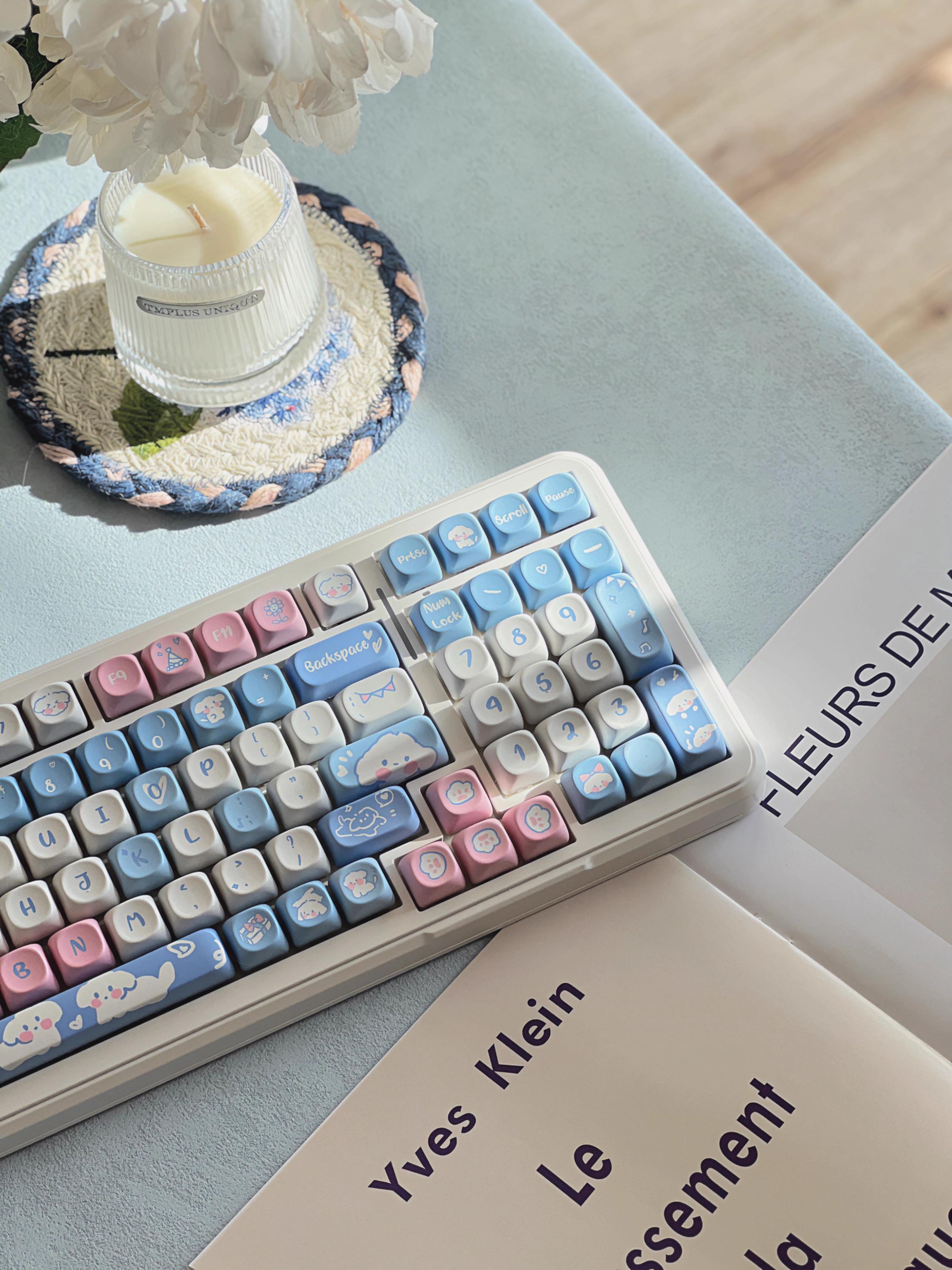 Cute Puppy Dog Theme Artisan Keycap Set for Mechanical Keyboard, Cherry / MOA Profile, PBT Dye-Sub, Mx(+)Switches, 133pcs