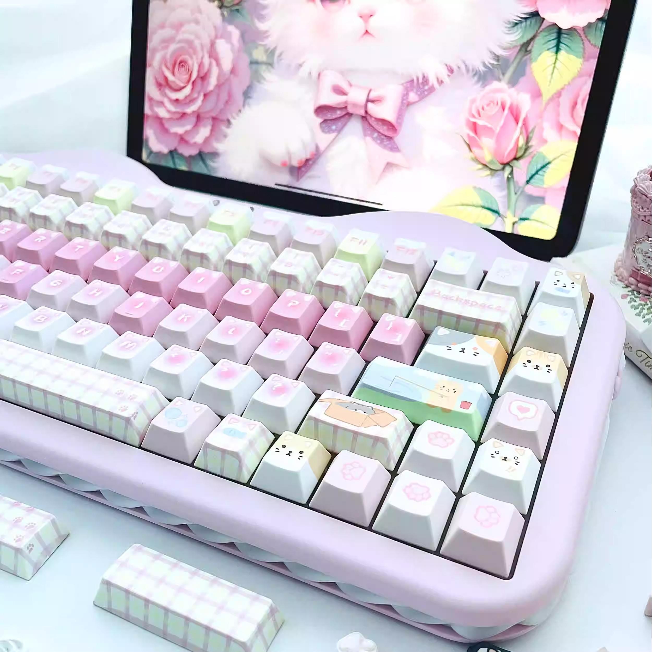 Cute Pink Cat Theme Kawaii Keycap Set for Mechanical Keyboard | Paw Prints & Whiskers Design Keycaps – KeyArtisan®