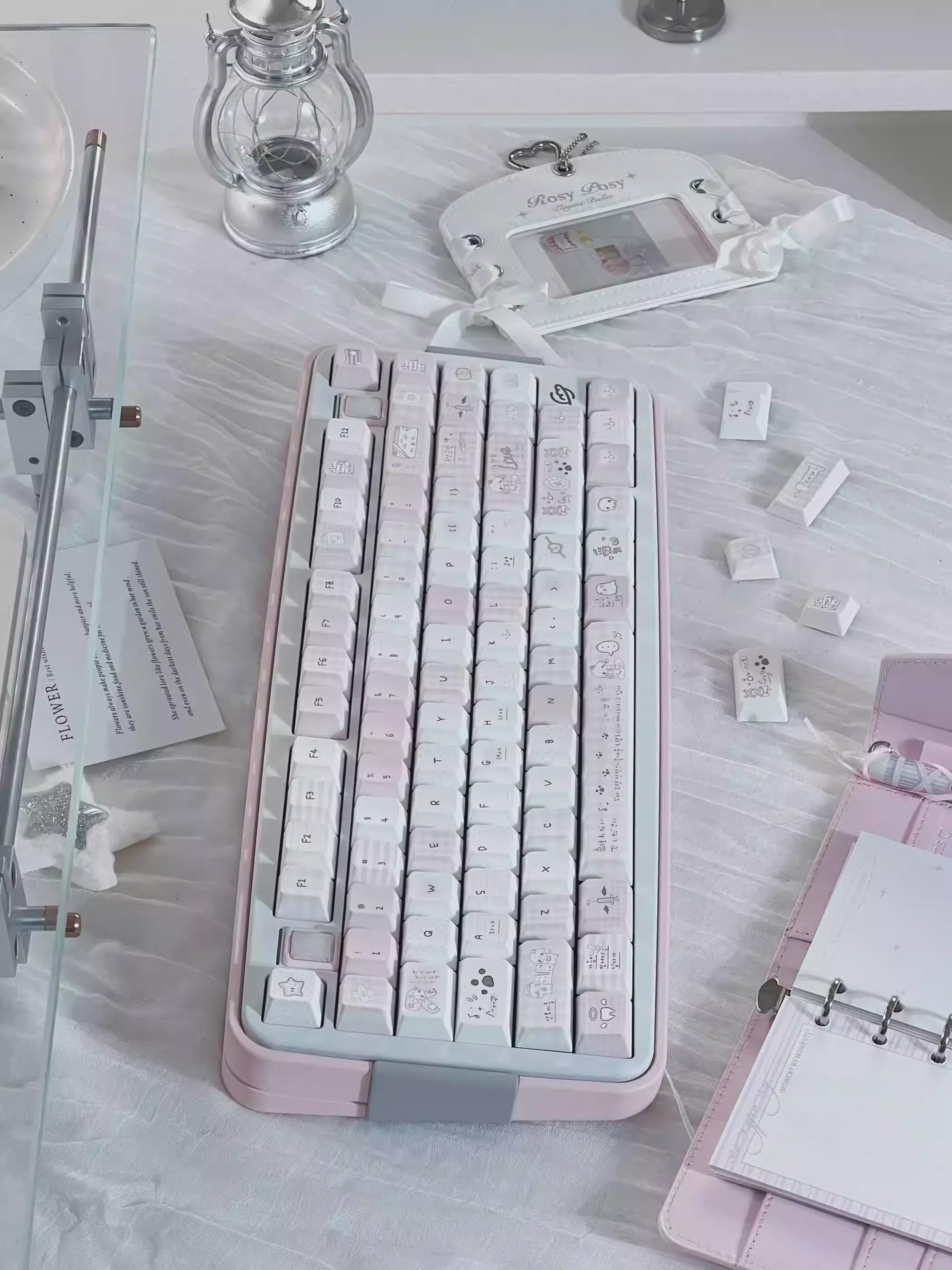 Cute Sweet Cartoon Pastel Pink Keycaps Set for Mechanical Keyboard - Kawaii Aesthetic Design | KeyArtisan®