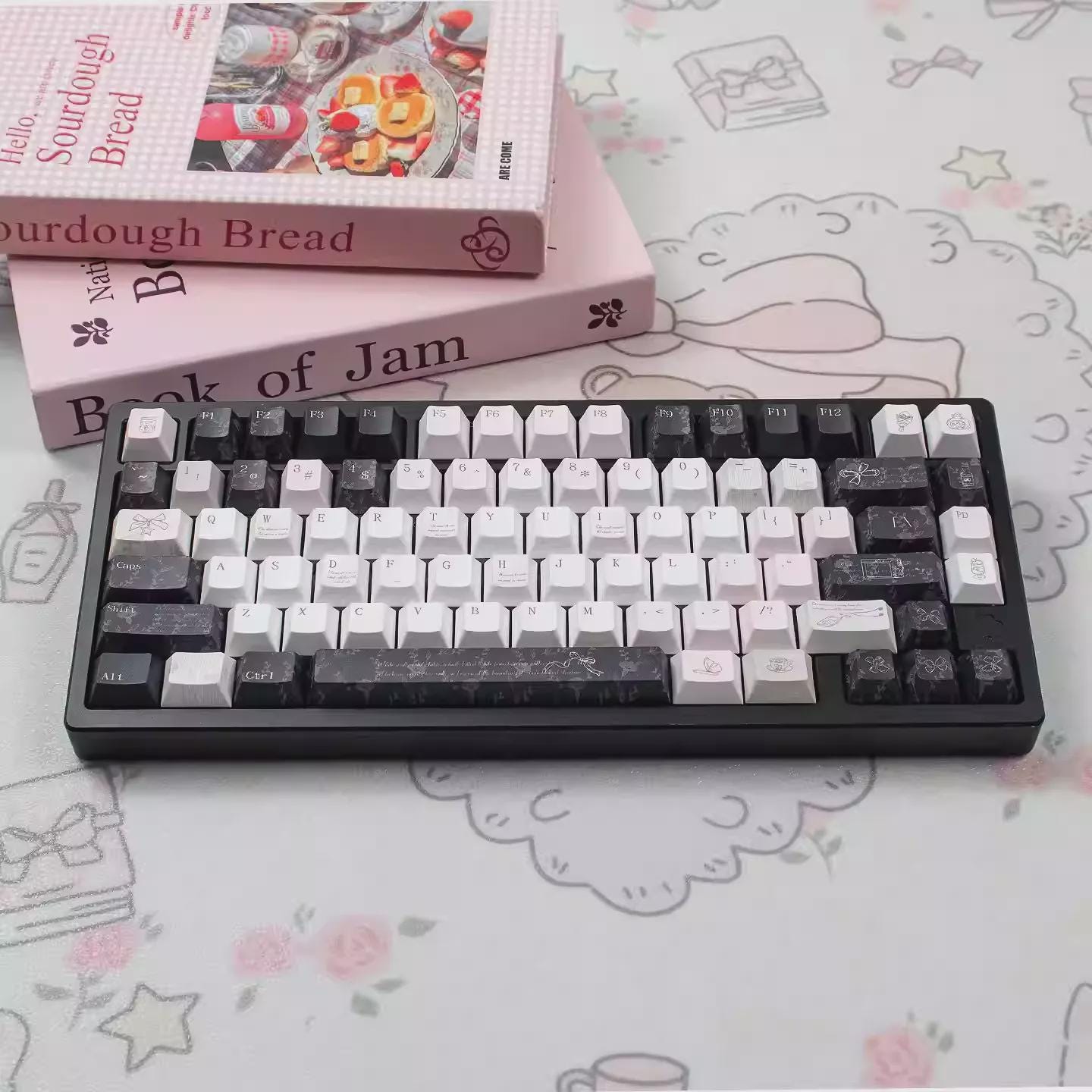 Cute Black Veil Pink Cheeks Keycaps Set for Mechanical Keyboard - Kawaii Aesthetic Design - KeyArtisan®