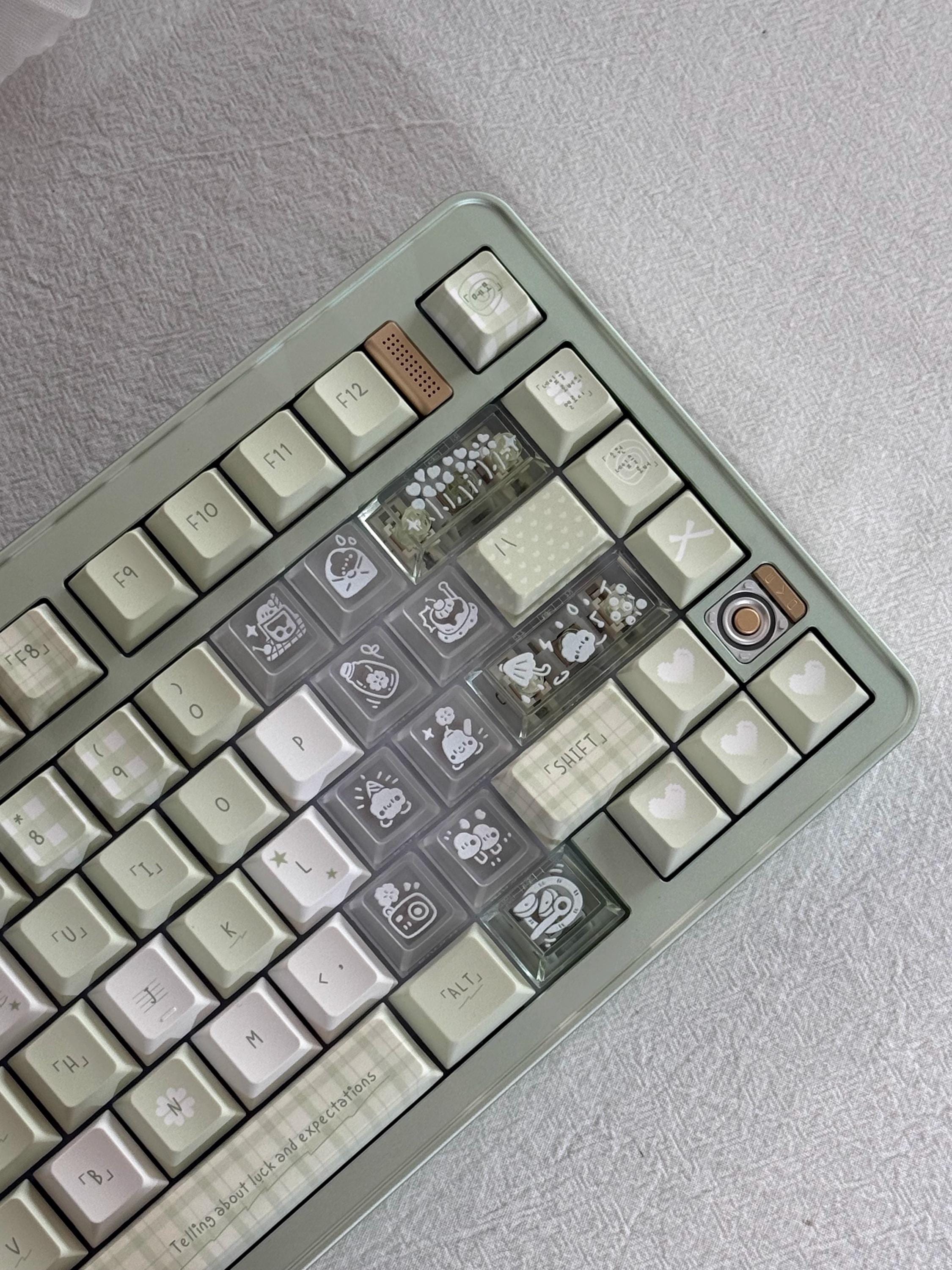 Cute Green Matcha Pastel Artisan Keycaps Set for Mechanical Keyboard – Kawaii Aesthetic Design | Keyartisan®