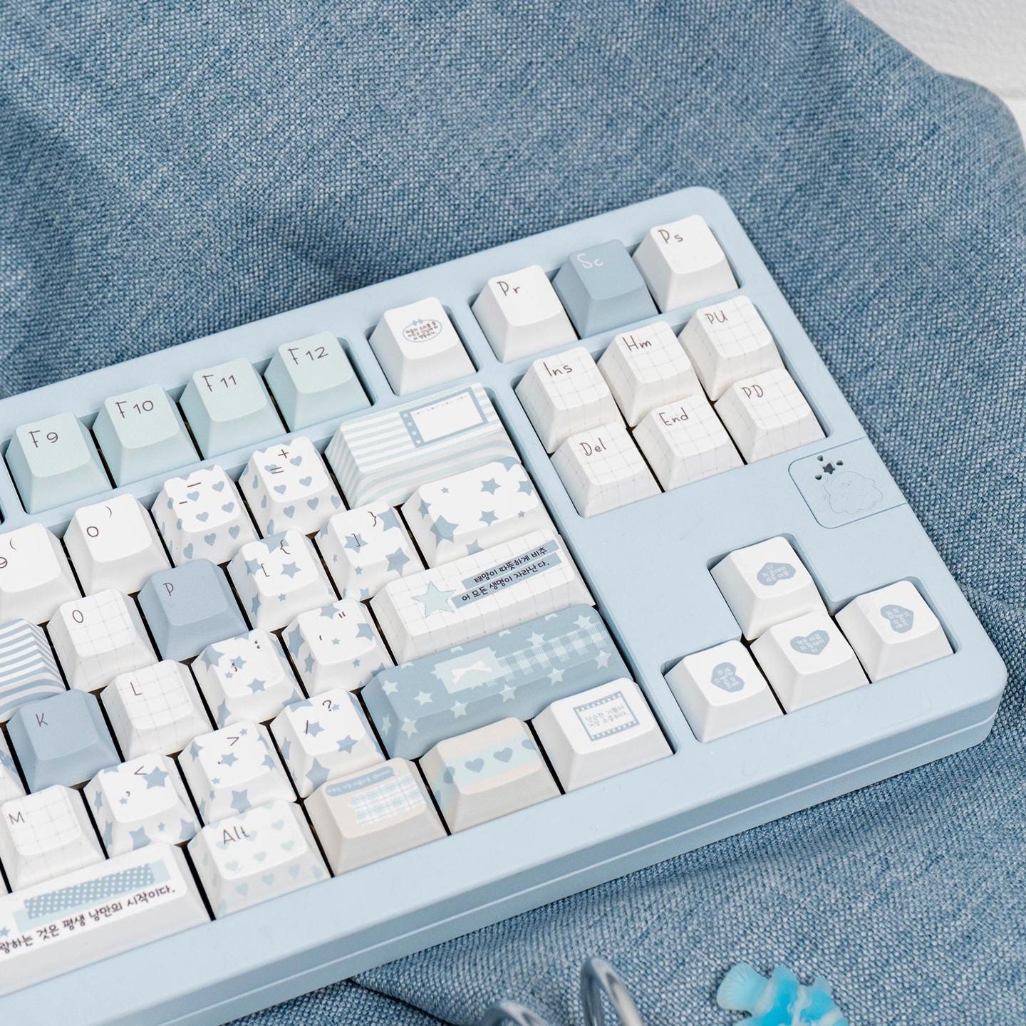 Cute Blue Notebook Theme Artisan Keycaps Set for Mechanical Keyboard - Kawaii Aesthetic Design Keycap | Keyartisan®