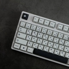 Minimalist Black & White Japanese Keycap Set - KeyArtisan