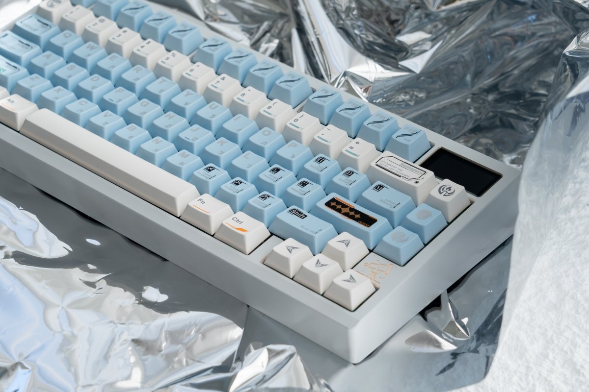 Space Station - Themed Blue Artisan Keycap Set - KeyArtisan