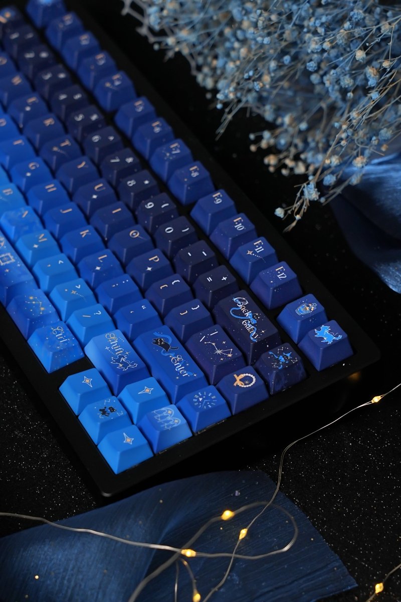 Starry Night Corridor - Themed Gradient Keycap Set - KeyArtisan