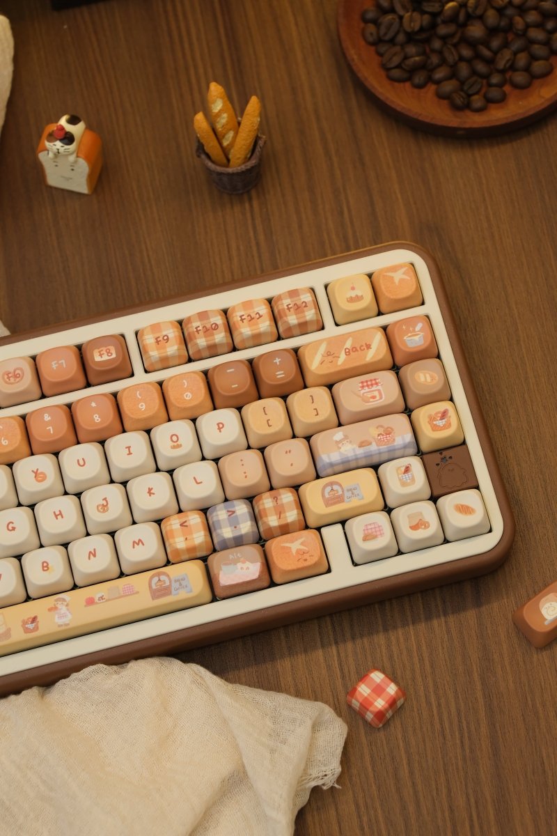 Toasted Bread Keycaps Toasted Bread - Themed Cute Cherry / MOA Profile PBT Keycap Set ...