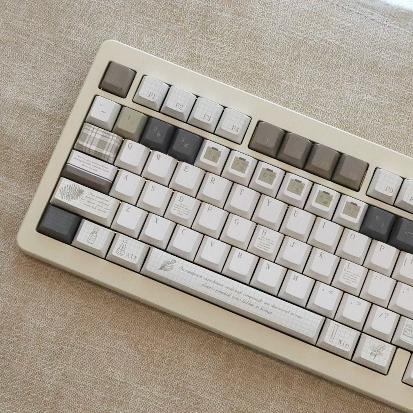 Vintage Botanist Milk Coffee Keycap Set - KeyArtisan